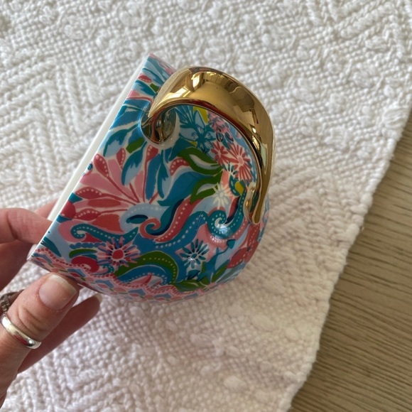 NEW “Lilly Pulitzer” Ceramic Mug - Picture 6 of 12